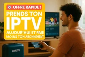 Jeune homme regardant IPTV à la maison avec télécommande, offre promotionnelle affichée